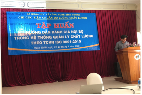 TRUNG TÂM KỸ THUẬT TIÊU CHUẨN ĐO LƯỜNG CHẤT LƯỢNG CỬ 20 LƯỢT NHÂN VIÊN THAM GIA TẬP HUẤN HƯỚNG DẪN ĐÁNH GIÁ NỘI BỘ TRONG HỆ THỐNG QUẢN LÝ CHẤT LƯỢNG THEO TIÊU CHUẨN ISO 9001: 2015
